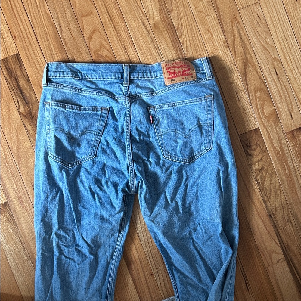 Levi's Men's Light Blue Straight Jeans
